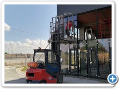 73
